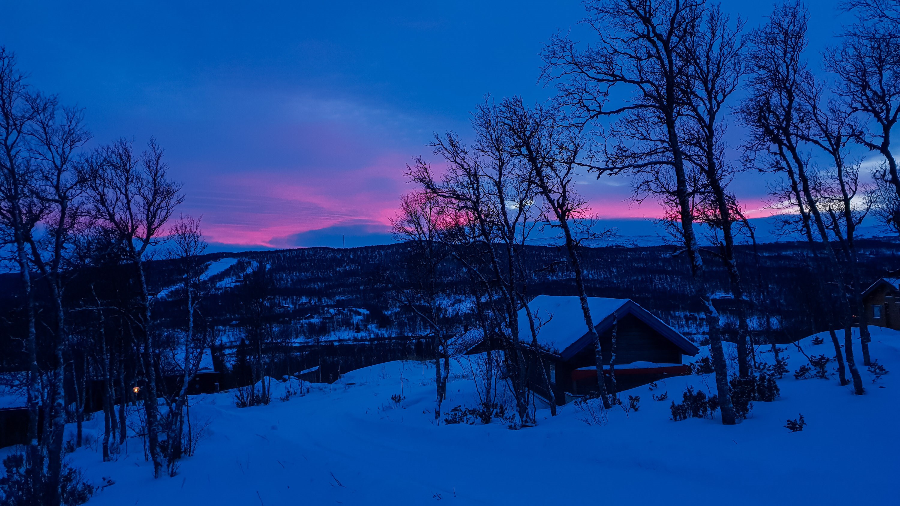 Magisk solnedgång en kall januaridag i Tänndalen